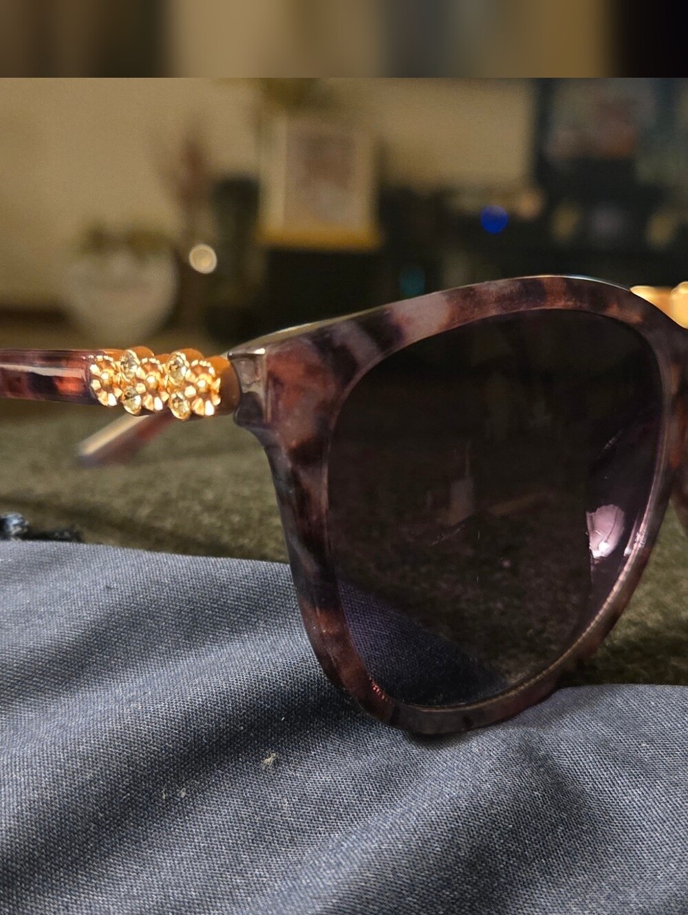 EUC Revlon Purple Tortoiseshell Sunglasses with Gold Crystal Temples